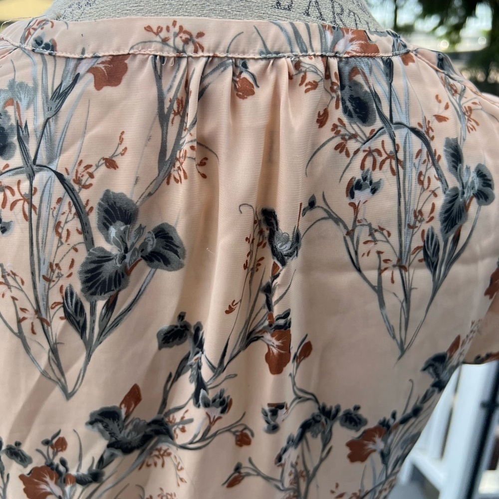 Philosophy Pink and Black Fitted Short Sleeve Blouse - Picture 4 of 10